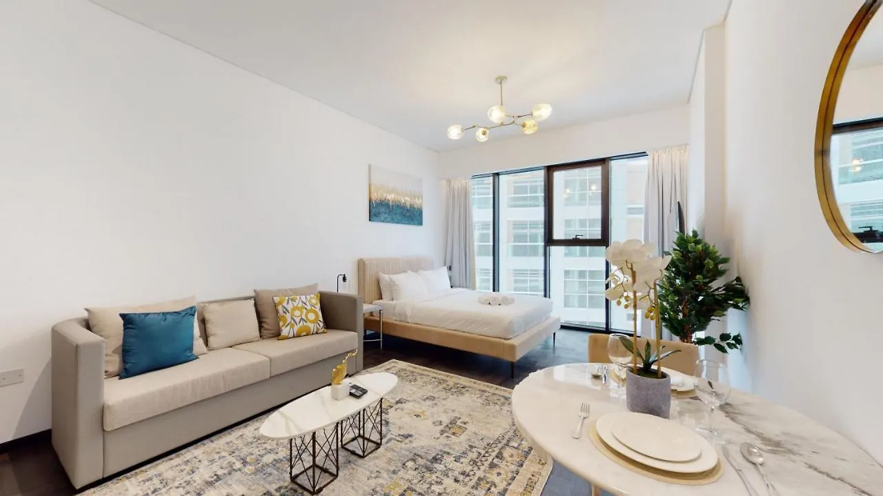 Apartment O Ten, Al Jadaf - Chic Studio Dubai